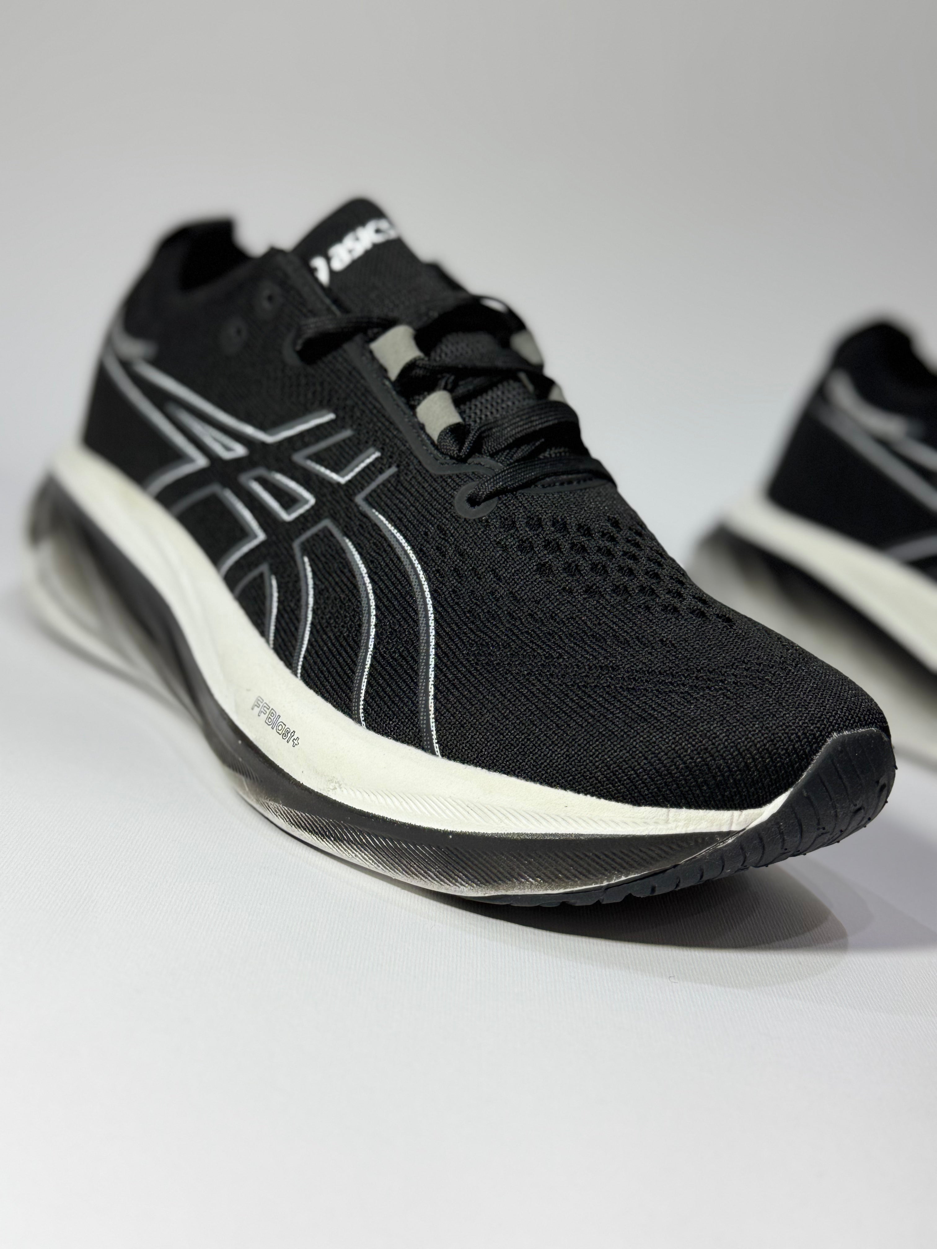 أسيكس نيمبس 28